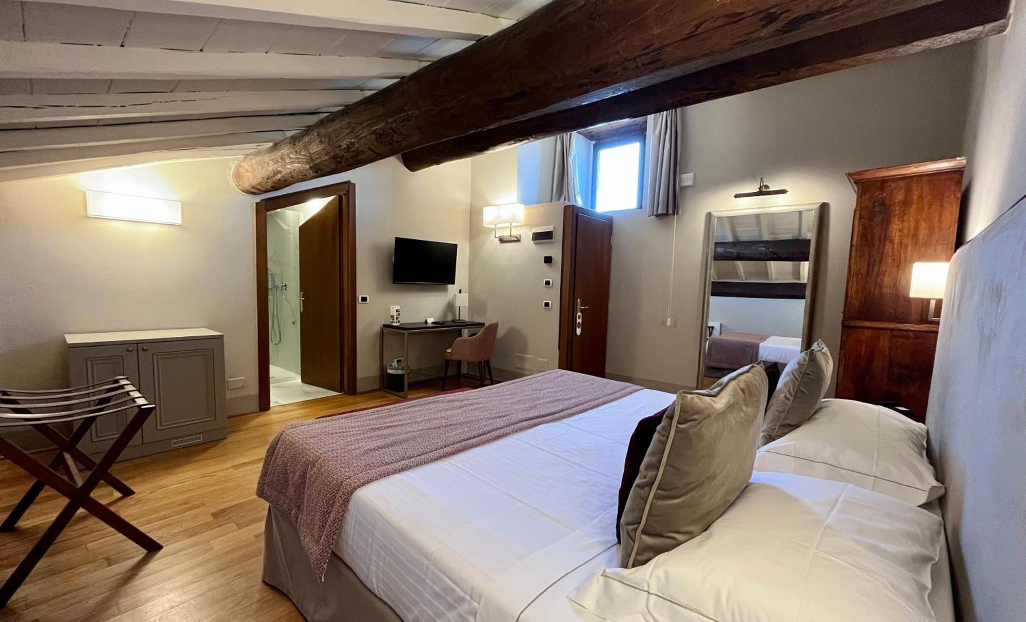 Relais Della Rovere Colle Val D'Elsa Phòng bức ảnh